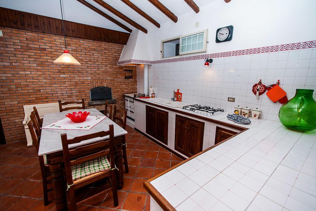 Casa Vacanze Etna Piedimonte Etneo Rum bild