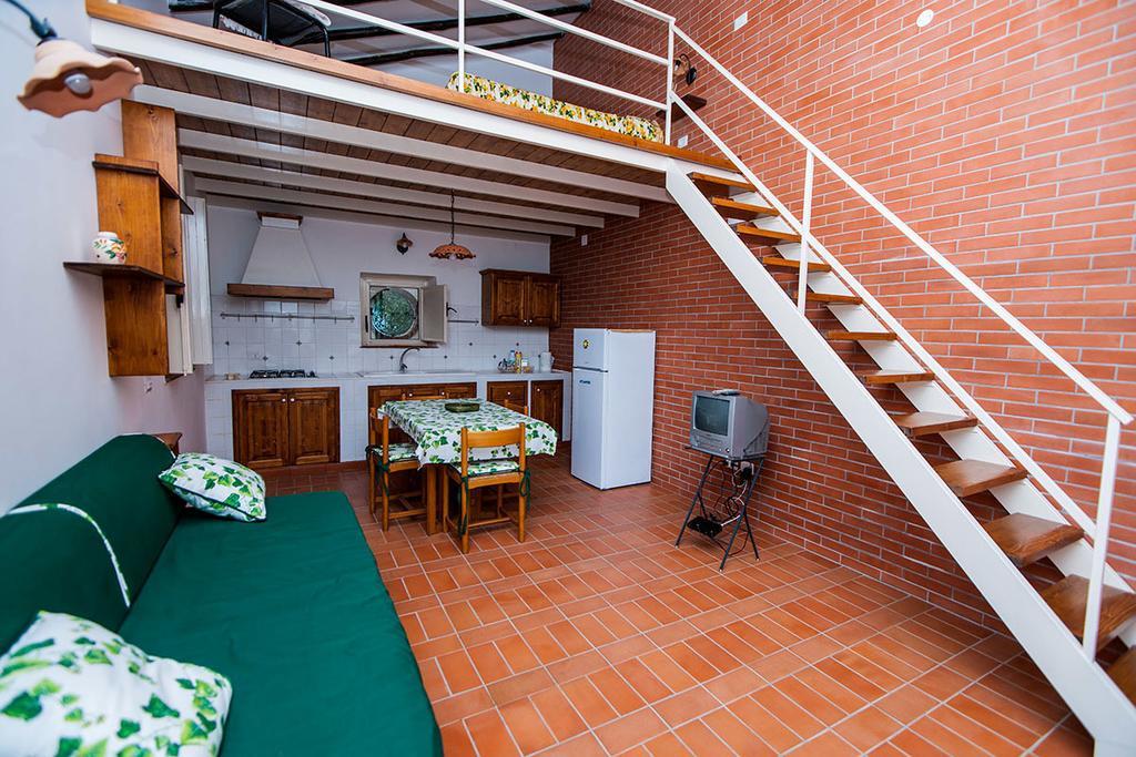 Casa Vacanze Etna Piedimonte Etneo Rum bild