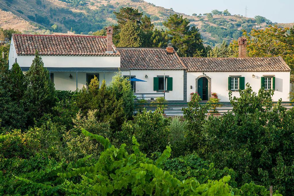 Casa Vacanze Etna Piedimonte Etneo Exteriör bild