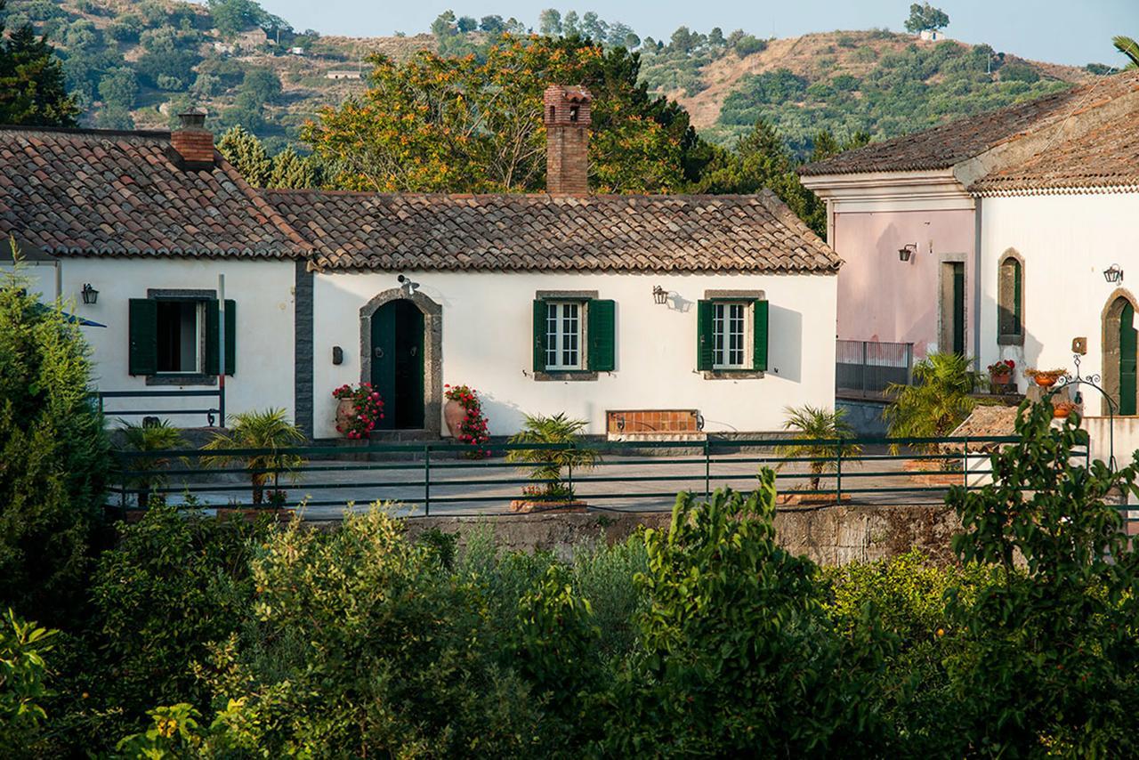 Casa Vacanze Etna Piedimonte Etneo Exteriör bild